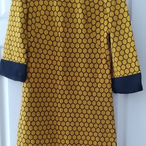 Yellow & Black Printed Short Sleeve Knit Sweater